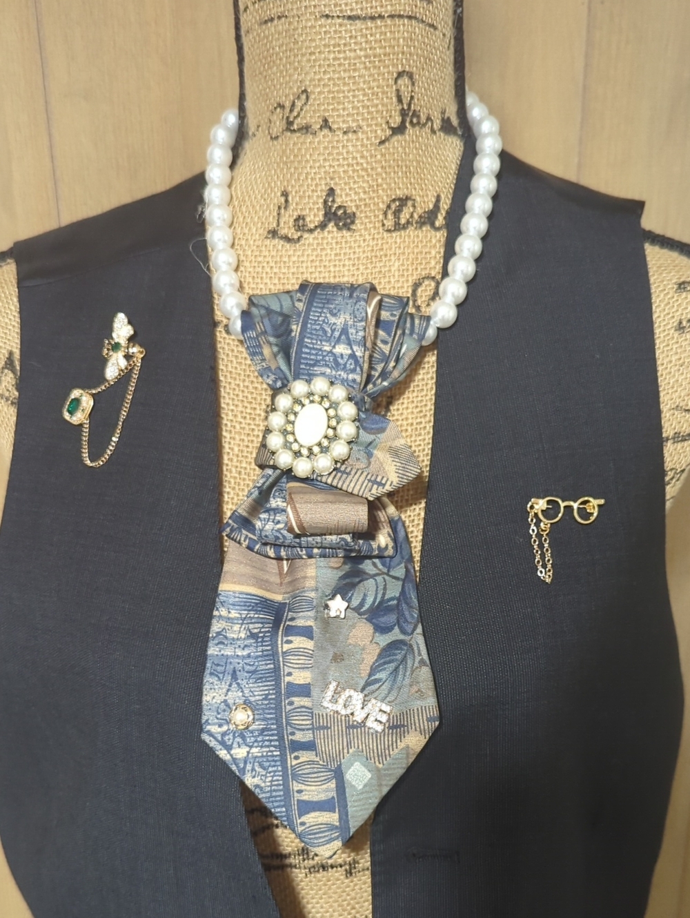 Pearl & Blue Patterned Tie Necklace with Brooch Accent
